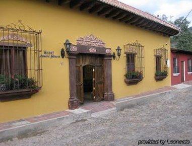 Howard Johnson Antigua Guatemala Zewnętrze zdjęcie
